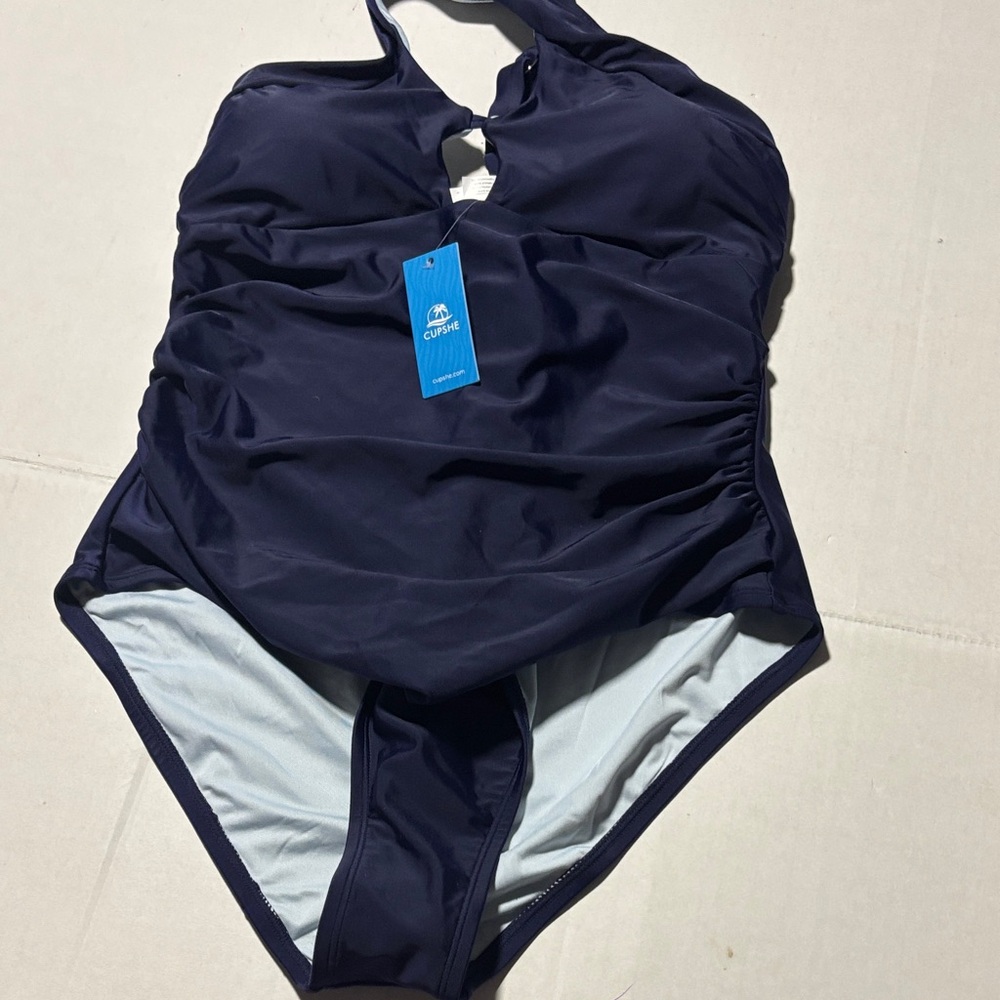 Cupshe  Navy One-Piece  padded Swimsuit plus size